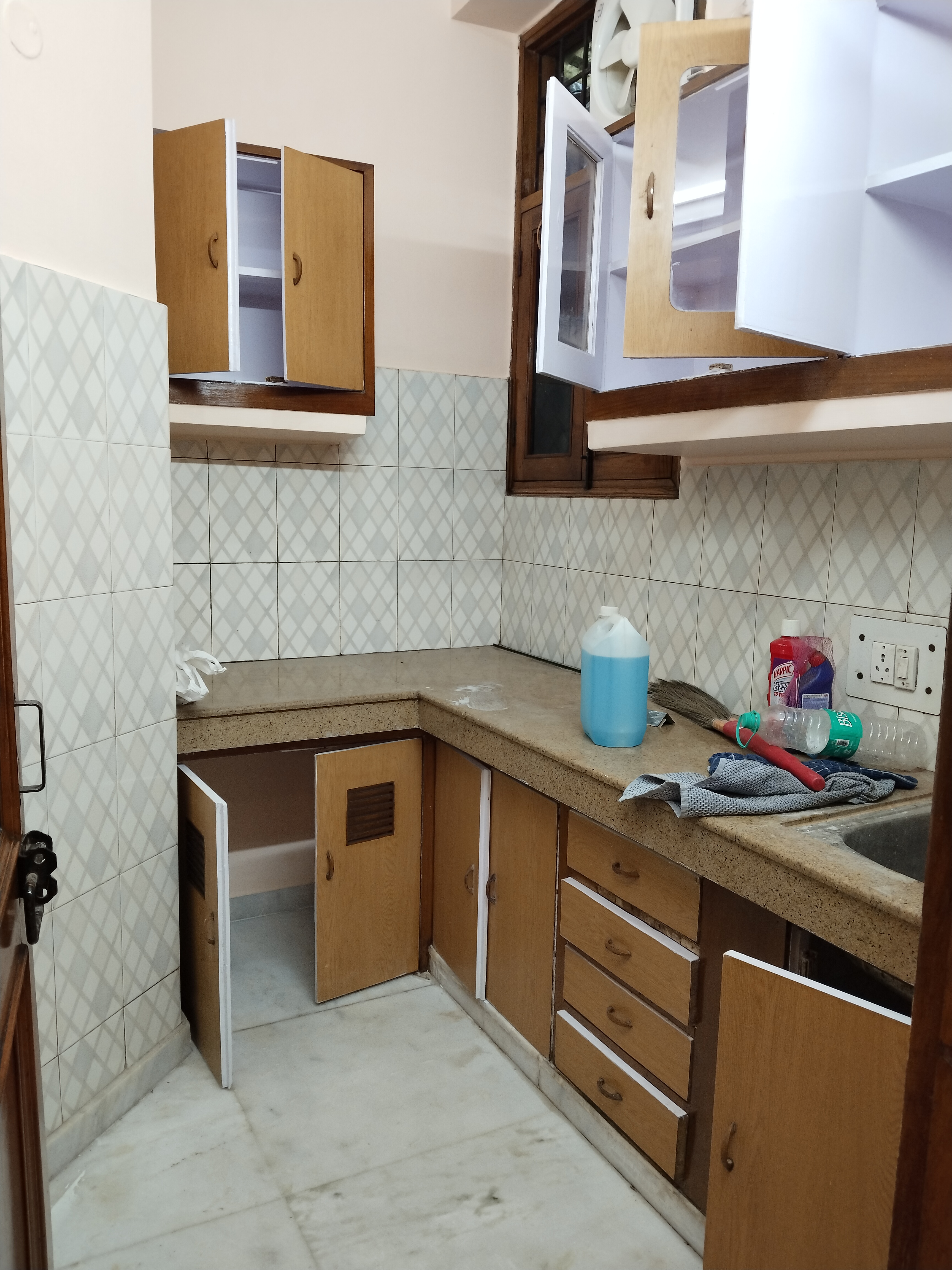 2 BHK Apartment For Rent in R Block Khirki Extension 