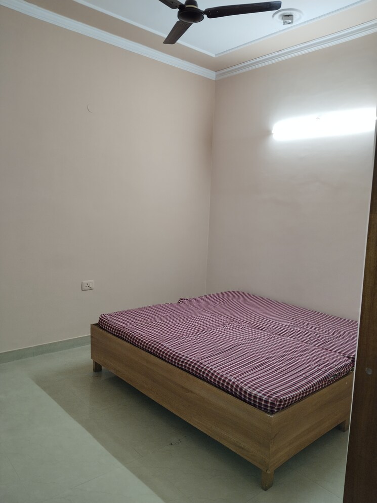 Bedroom, khirki extension 2 Bedroom 850 Sq.Ft. Apartment In Khirki Extension Delhi 9624245