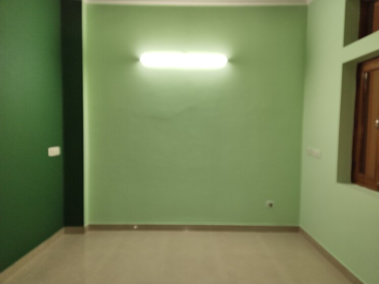 Room, khirki extension 2 Bedroom 850 Sq.Ft. Apartment In Khirki Extension Delhi 9624245