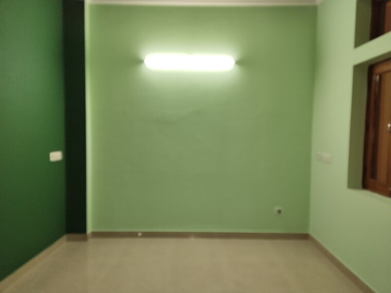 Room, khirki extension 2 Bedroom 850 Sq.Ft. Apartment In Khirki Extension Delhi 9624245