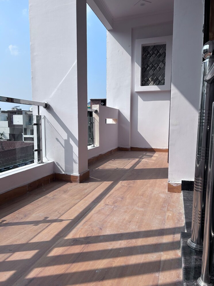 Balcony, jankipuram 3 Bedroom 1700 Sq.Ft. Independent House In Jankipuram Lucknow 9624266
