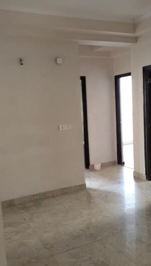 3 BHK Apartment For Rent in Amrapali Golf Homes, Sector 4 Greater Noida