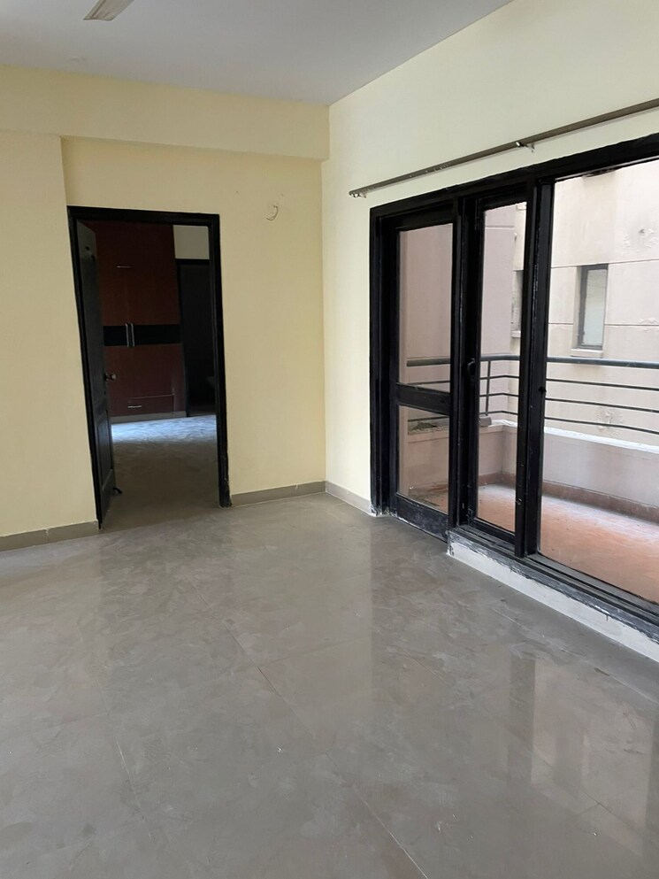 Room, omaxe-new-heights 2 Bedroom 802 Sq.Ft. Apartment In Sector 78 Faridabad 9624283