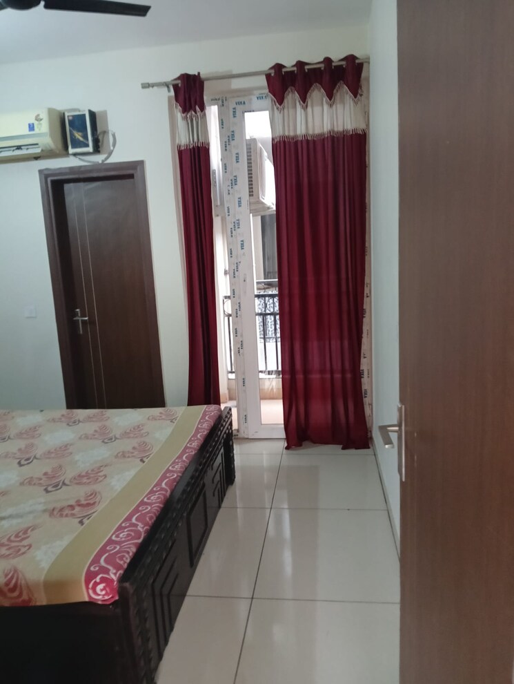 Bedroom, shiva-enclave-zirakpur 3 Bedroom 945 Sq.Ft. Apartment In Patiala Road Zirakpur 9624294