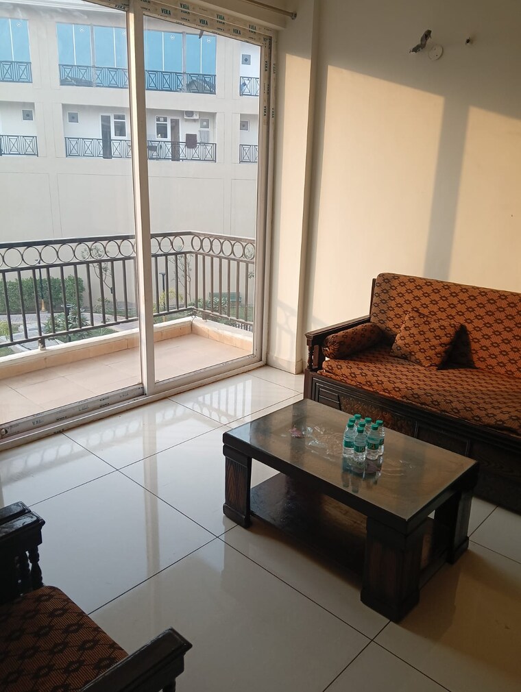 Living Room, shiva-enclave-zirakpur 3 Bedroom 945 Sq.Ft. Apartment In Patiala Road Zirakpur 9624294