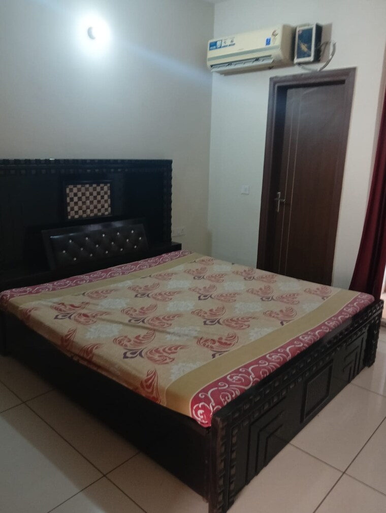 Bedroom, shiva-enclave-zirakpur 3 Bedroom 945 Sq.Ft. Apartment In Patiala Road Zirakpur 9624294