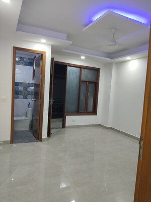Room in 1 BHK Apartment at Panchsheel Vihar – for Rent
