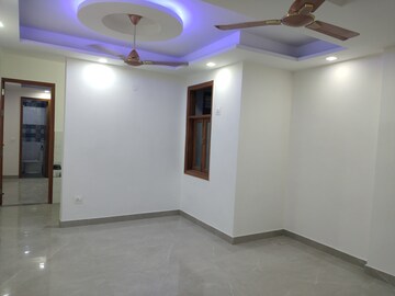 Room in 1 BHK Apartment at Panchsheel Vihar – for Rent