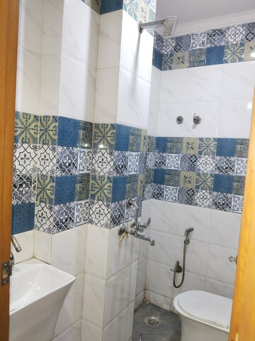 Bathroom in 1 BHK Apartment at Panchsheel Vihar – for Rent