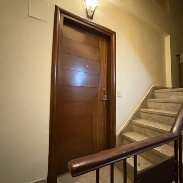 Staircase in 2 BHK Independent House at Lajpat Nagar – for Rent