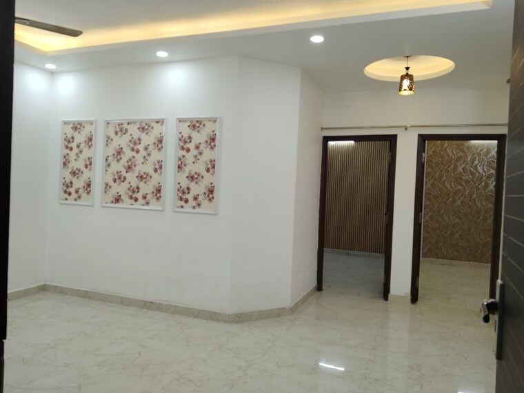 Room, khirki extension 2 Bedroom 850 Sq.Ft. Apartment In Khirki Extension Delhi 9624341