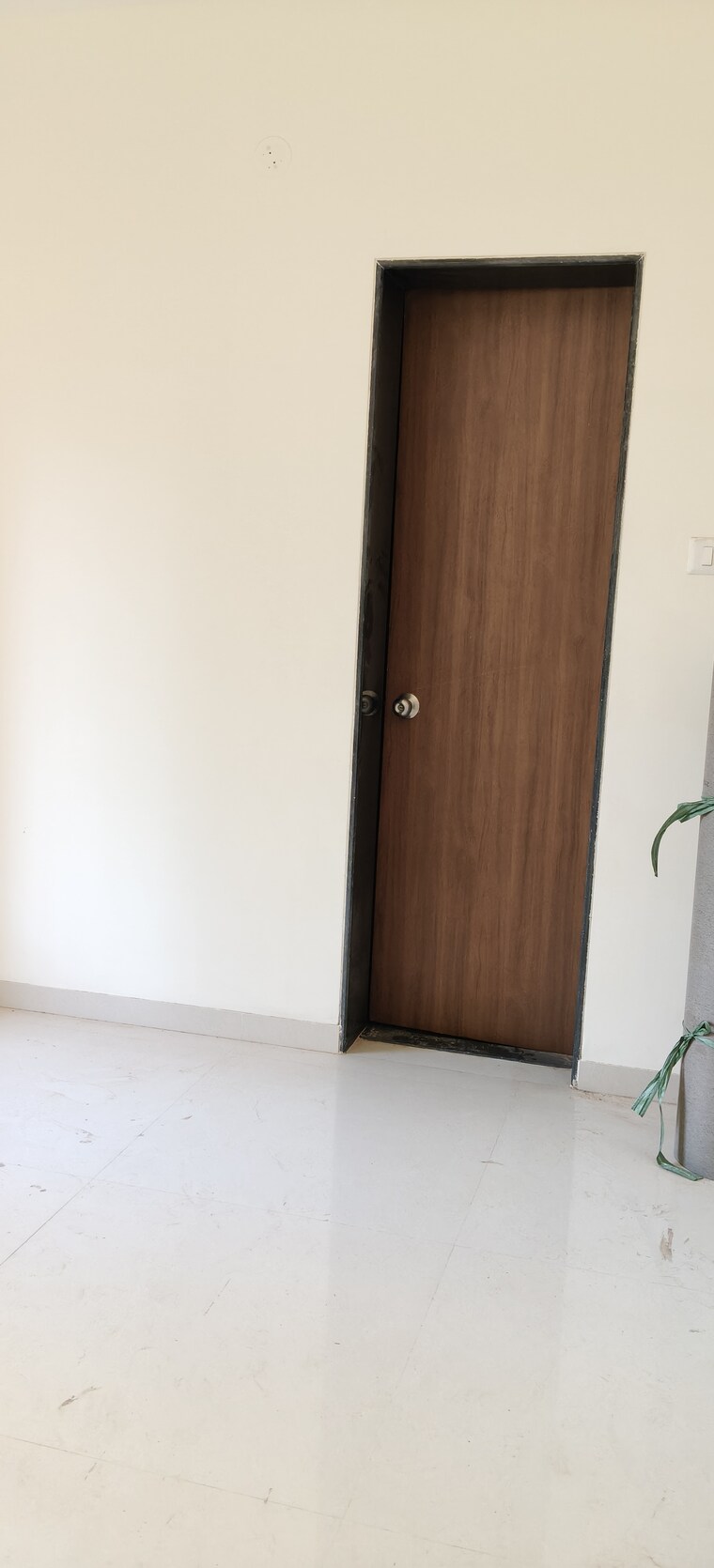 Room, bhandup-subhakamana-chs 1 Bedroom 400 Sq.Ft. Apartment In Bhandup East Mumbai 9624355