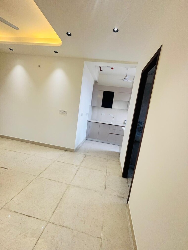 Room, signature-global-prime 2 Bedroom 573 Sq.Ft. Apartment In Sector 63a Gurgaon 9624359