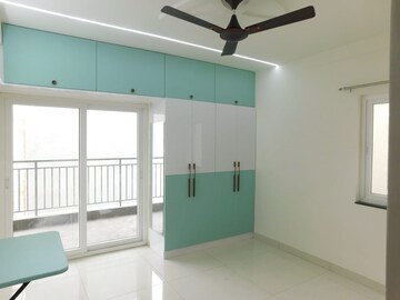 Room in 3 BHK Apartment at GHR Titania, Kondapur – for Rent