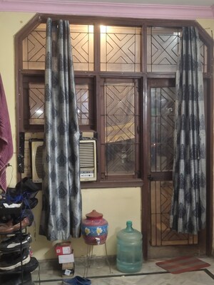 Furnished Amenities in 2 BHK Builder Floor at Govindpuri – for Sale