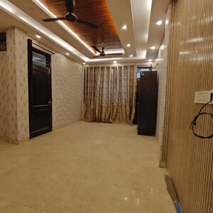 Room in 2 BHK Independent House at Lajpat Nagar – for Rent