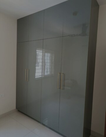 Room in 2 BHK Apartment at My Home Sayuk, Tellapur – for Rent