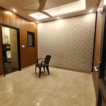 Room in 2 BHK Independent House at Lajpat Nagar – for Rent