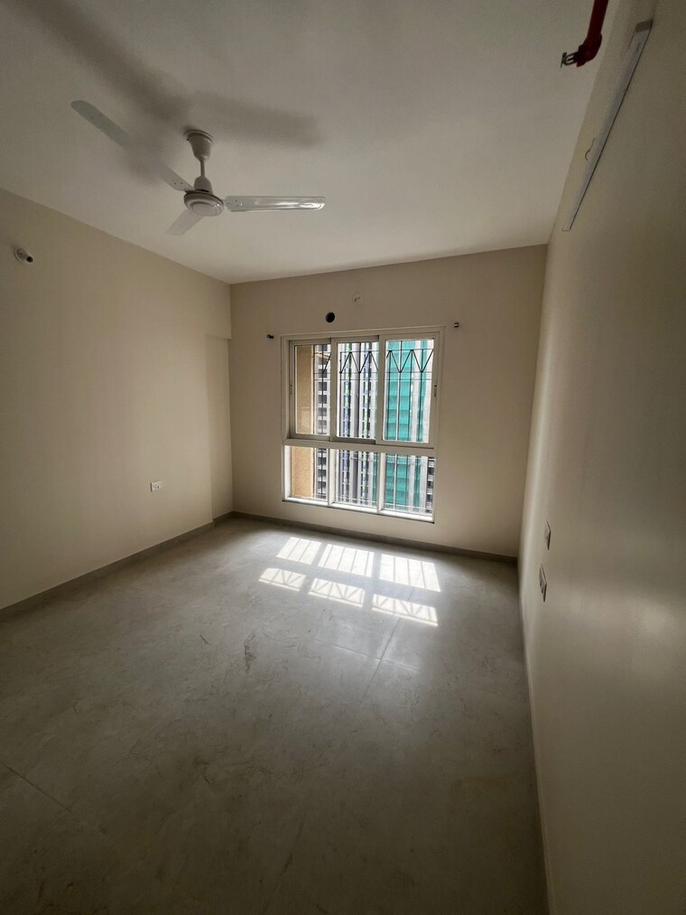 Room, dosti-west-county 2 Bedroom 734 Sq.Ft. Apartment In Balkum Pada Thane 9624459