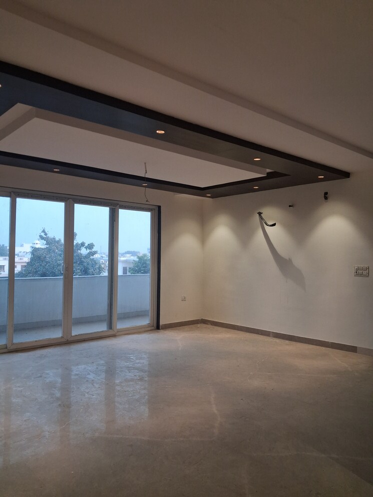 undefined, sector 21a 4 Bedroom 4500 Sq.Ft. Builder Floor In Sector 21a Faridabad 9624464