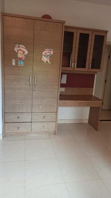 Room in 2 BHK Apartment at Bhujbal Shivranjan Towers, Pashan – for Rent