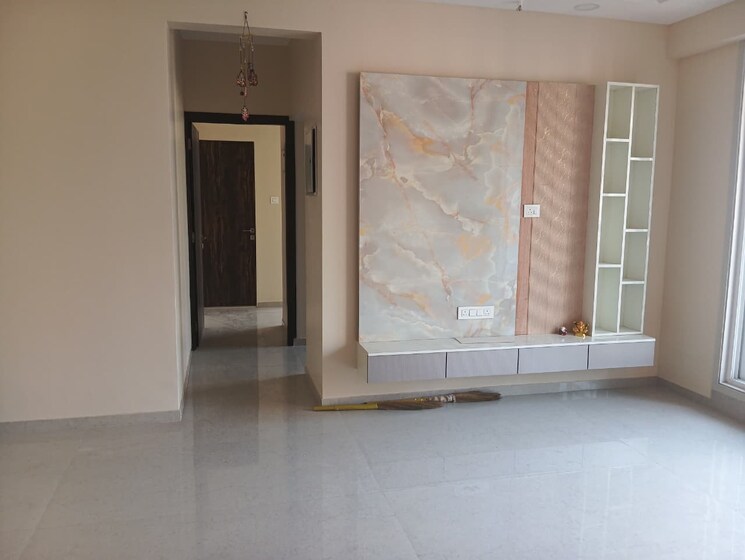 Room, hiranandani-delanna 2 Bedroom 1080 Sq.Ft. Apartment In Ghodbunder Road Thane 9624474