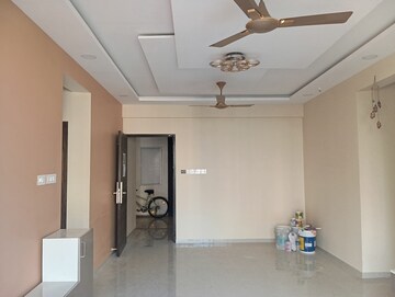 Room in 2 BHK Apartment at Hiranandani Delanna, Ghodbunder Road – for Rent