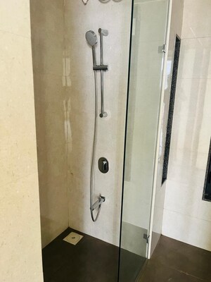 Attached Bathroom in 2 BHK Apartment at Dynamix Divum, Malad East – for Rent