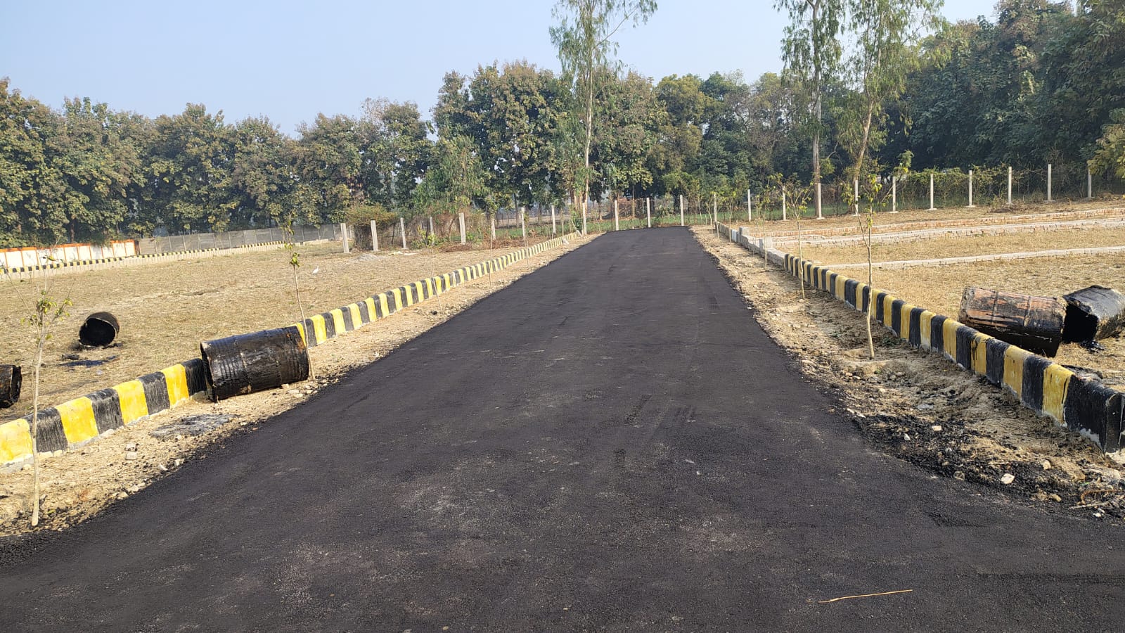 Plot For Sale in Raebareli Road