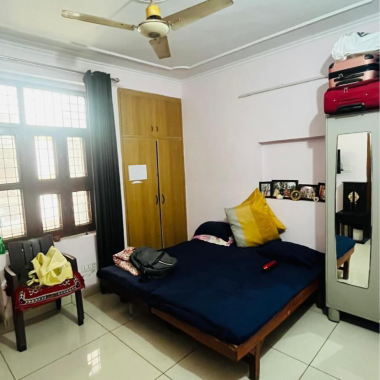 Living Room, sector 21 2.5 Bedroom 1350 Sq.Ft. Villa In Sector 21 Gurgaon 9624532