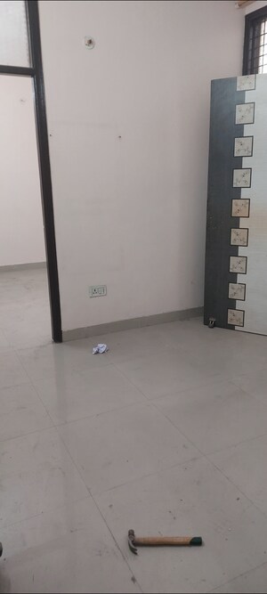 Room in 1 BHK Apartment at Aadharshila Apartment, Sarita Vihar – for Rent