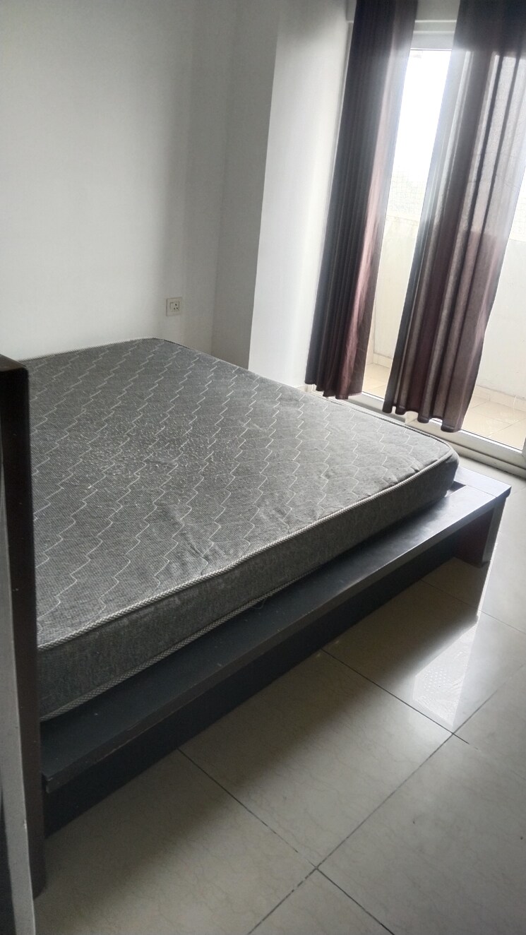 Bedroom, sector 121 2.5 Bedroom 1075 Sq.Ft. Apartment In Sector 121 Noida 9624555