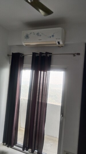  2.5 BHK Apartment at Sector 121 – for Rent