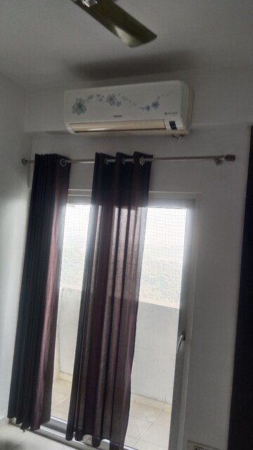  2.5 BHK Apartment at Sector 121 – for Rent