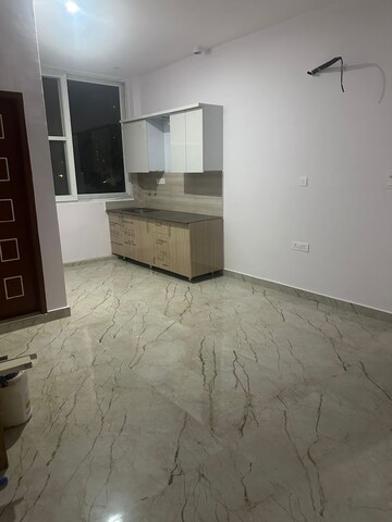 Room in 2 BHK Apartment at Sector 57 – for Rent