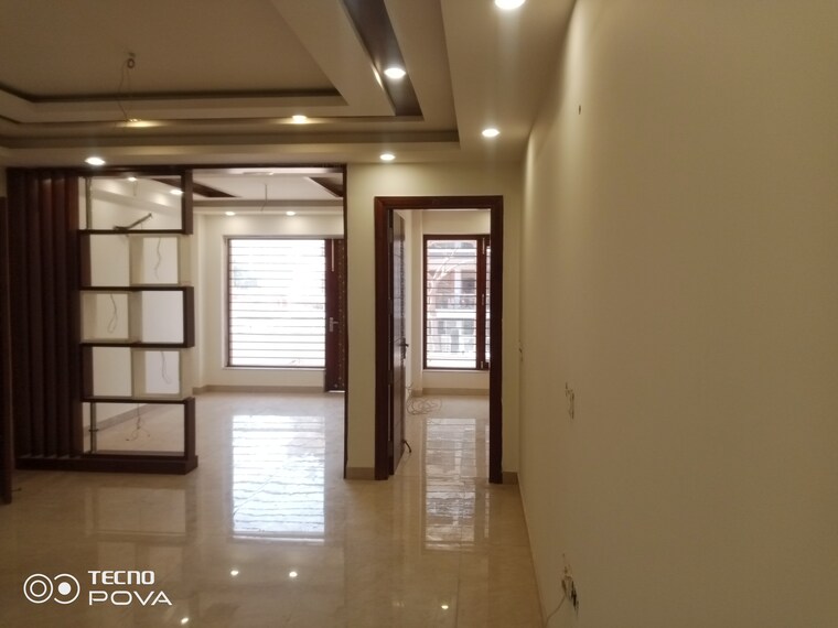Room, tdi-the-grand-retreat 3 Bedroom 250 Sq.Yd. Builder Floor In Sector 88 Faridabad 9624584