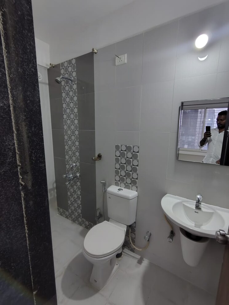 Bathroom, costa-blanca 2 Bedroom 850 Sq.Ft. Apartment In Baner Pune 9624621