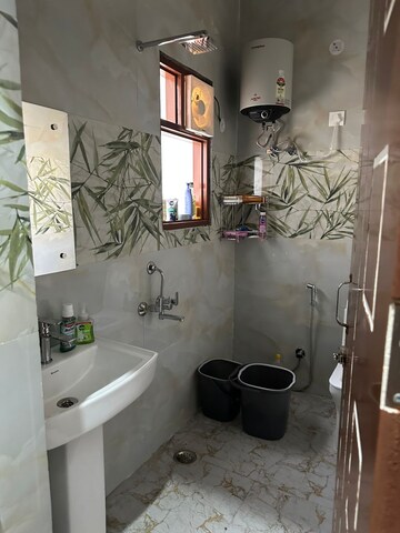 Bathroom in 2 BHK Apartment at Sector 57 – for Rent