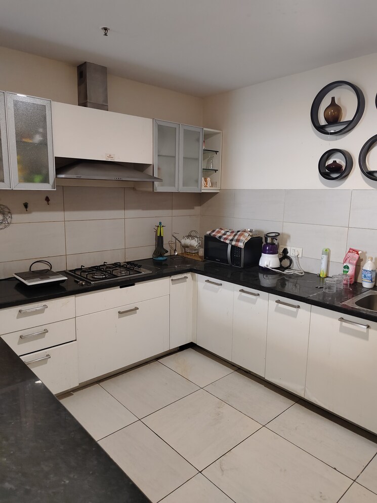 Kitchen, ireo-the-grand-arch 2 Bedroom 1632 Sq.Ft. Apartment In Sector 58 Gurgaon 9624629