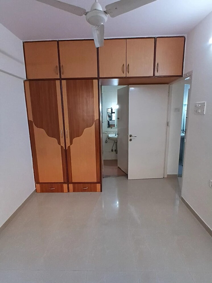 Room, lokhandwala-infrastructure-spring-leaf 1 Bedroom 400 Sq.Ft. Apartment In Kandivali East Mumbai 9624624