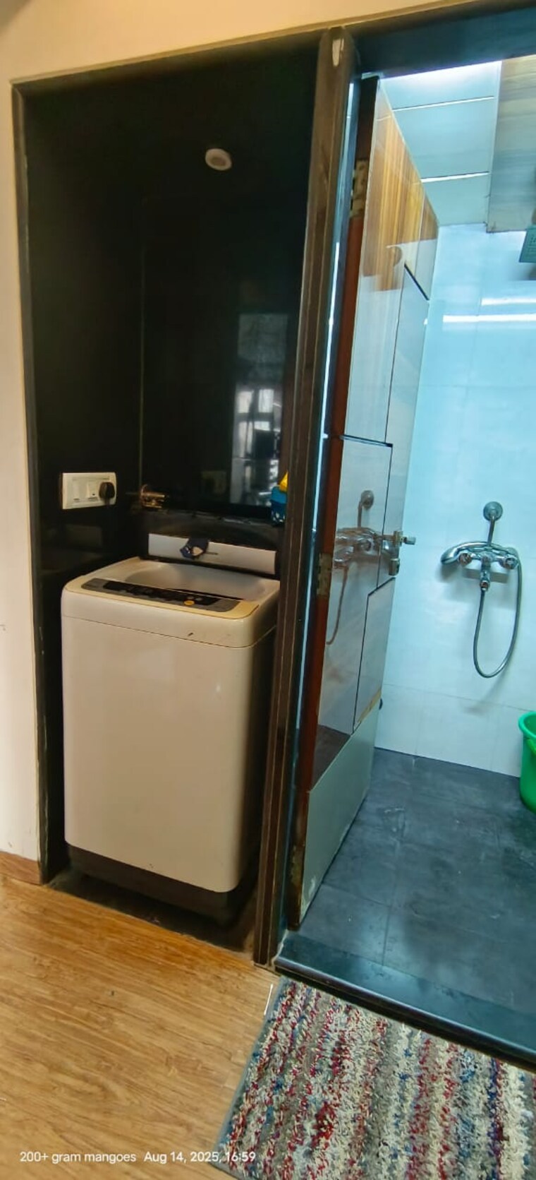 Room, santacruz west 2 Bedroom 900 Sq.Ft. Apartment In Santacruz West Mumbai 9624635