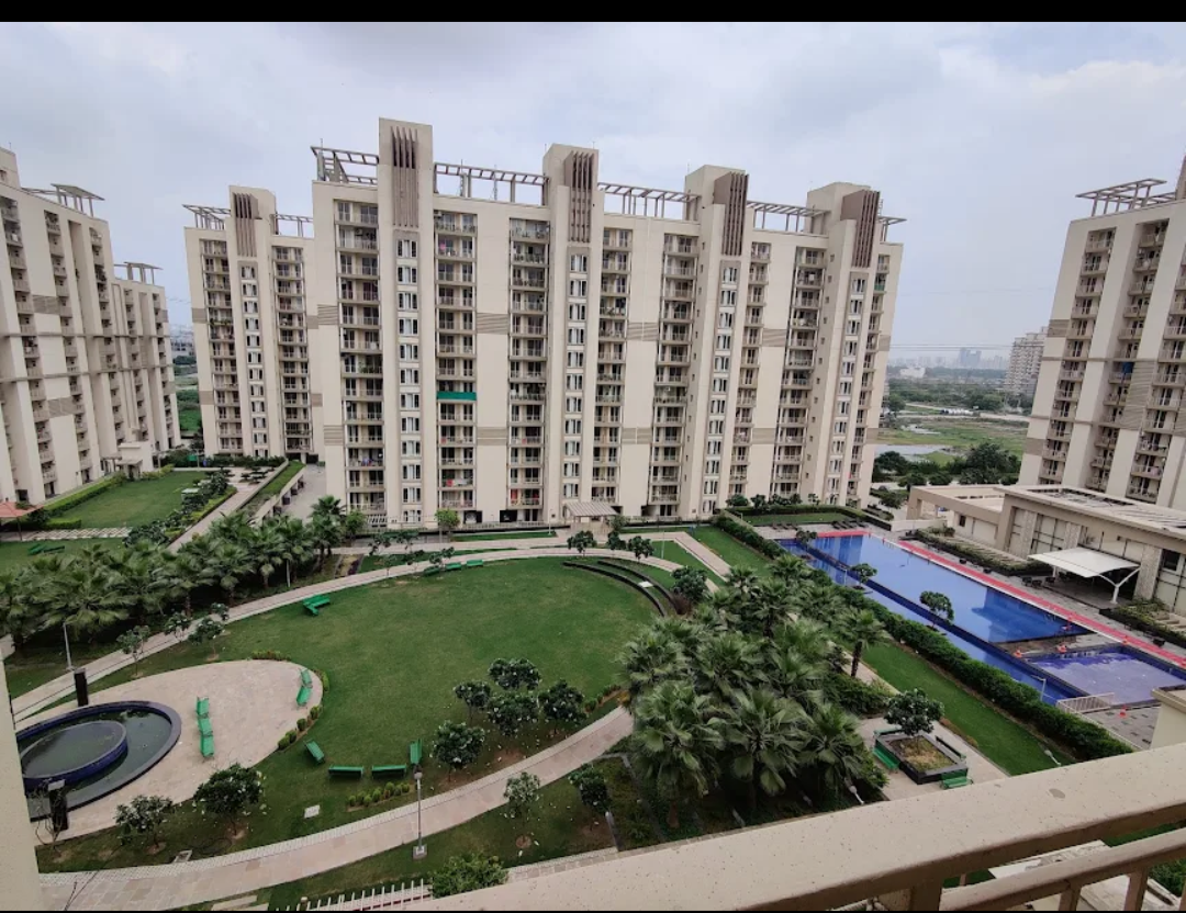 3 BHK Apartment For Sale in Emaar Gurgaon Greens