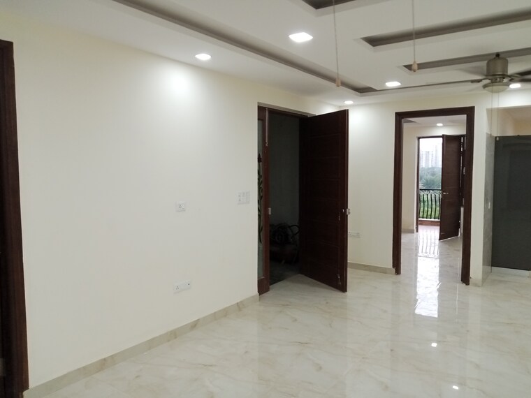 Room, rps-palms 3 Bedroom 125 Sq.Yd. Builder Floor In Sector 88 Faridabad 9624659