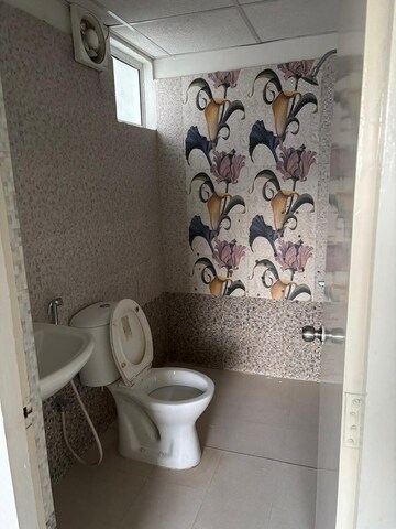 Bathroom in 2 BHK Builder Floor at Pathar Quarry – for Rent