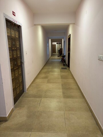 Room in 2 BHK Builder Floor at Pathar Quarry – for Rent