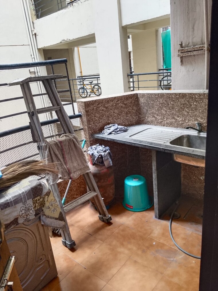 Kitchen, rps-savana 3 Bedroom 1249 Sq.Ft. Apartment In Sector 88 Faridabad 9624642