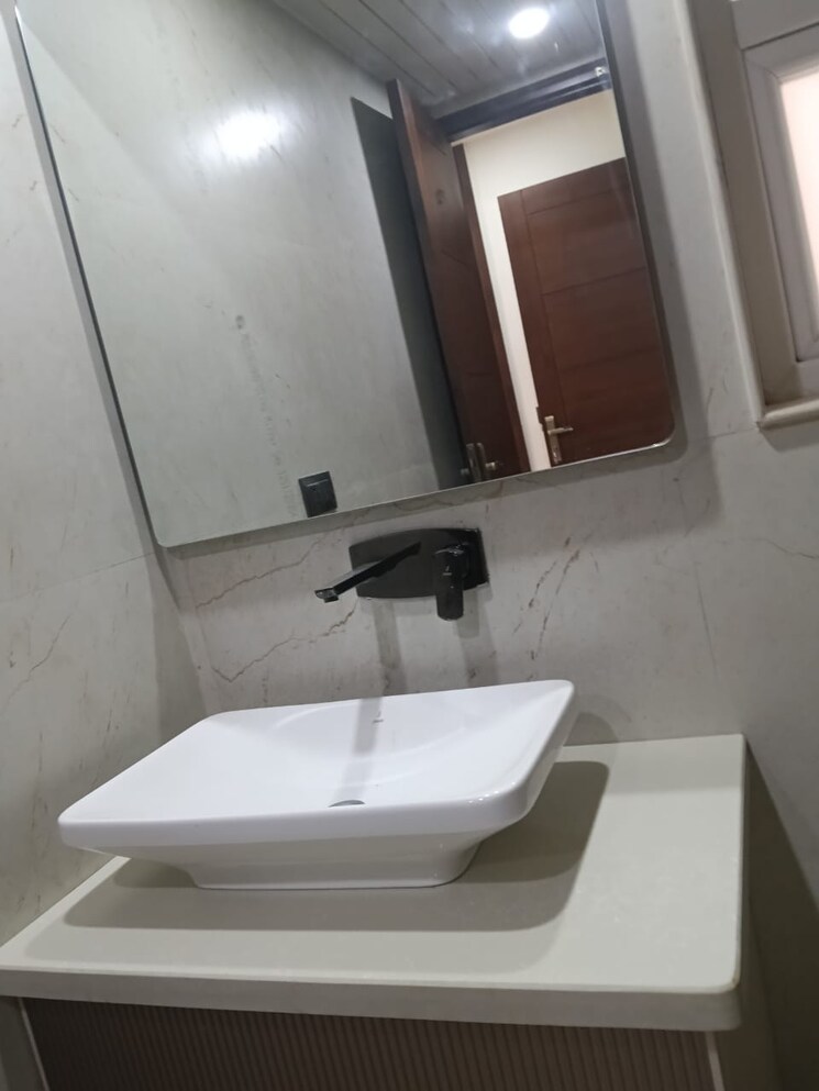 Bathroom, dwarka 3 Bedroom 1900 Sq.Ft. Apartment In Dwarka Delhi 9624679