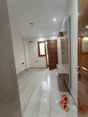 Bathroom in 3 BHK Apartment at Navbharat Apartments, Paschim Vihar – for Rent