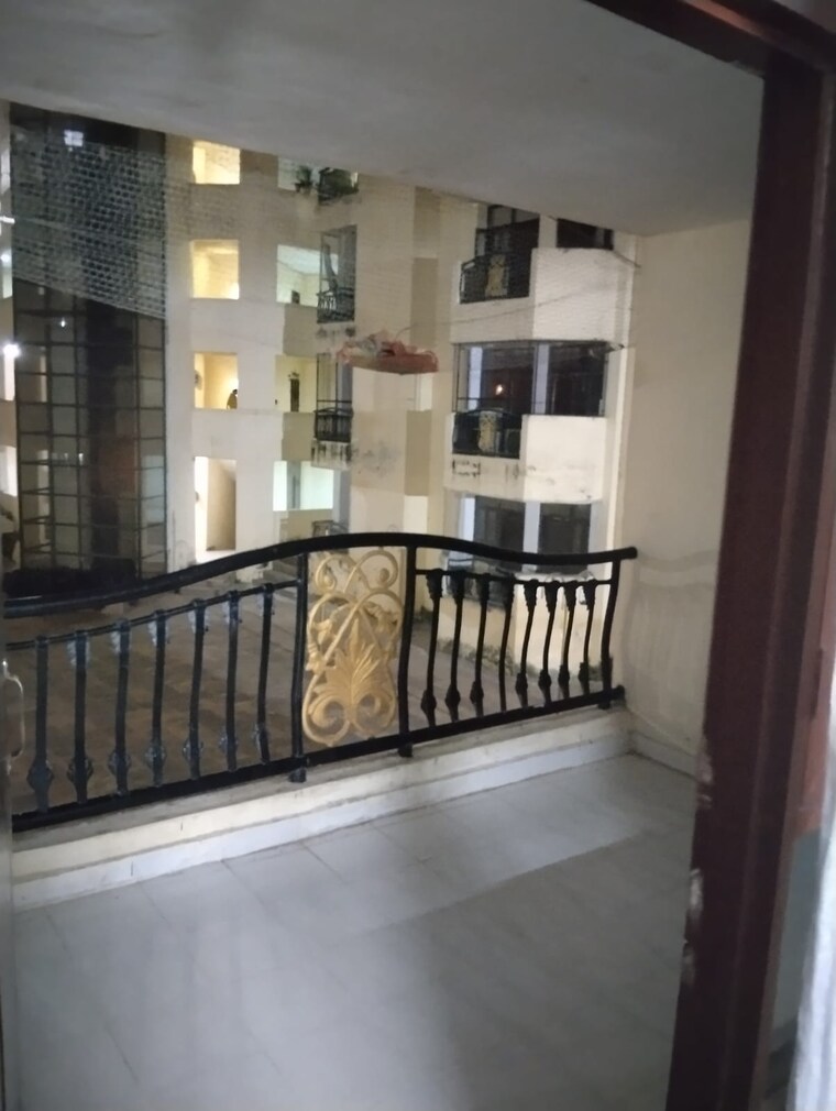 Balcony, shri-ram-the-city-of-golden-domes 3 Bedroom 1450 Sq.Ft. Apartment In Jagatpura Jaipur 9624735