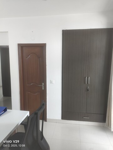 Furnished Amenities in 4 BHK Apartment at Aviation Heights, Sector 52 – for Sale
